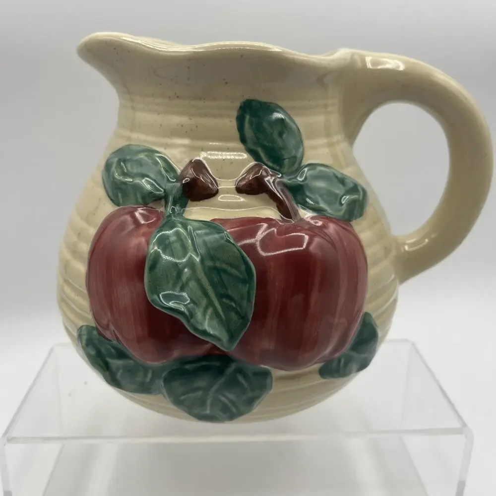 Pitcher & 2 Salt Pepper Shaker 3D Apple & Leaves Green Red Beige Ceramic pre-own